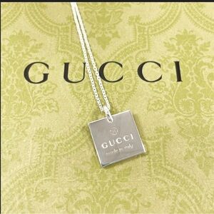 GUCCI Square Plate Pendant Necklace, Sterling Silver, 18 Inch chain